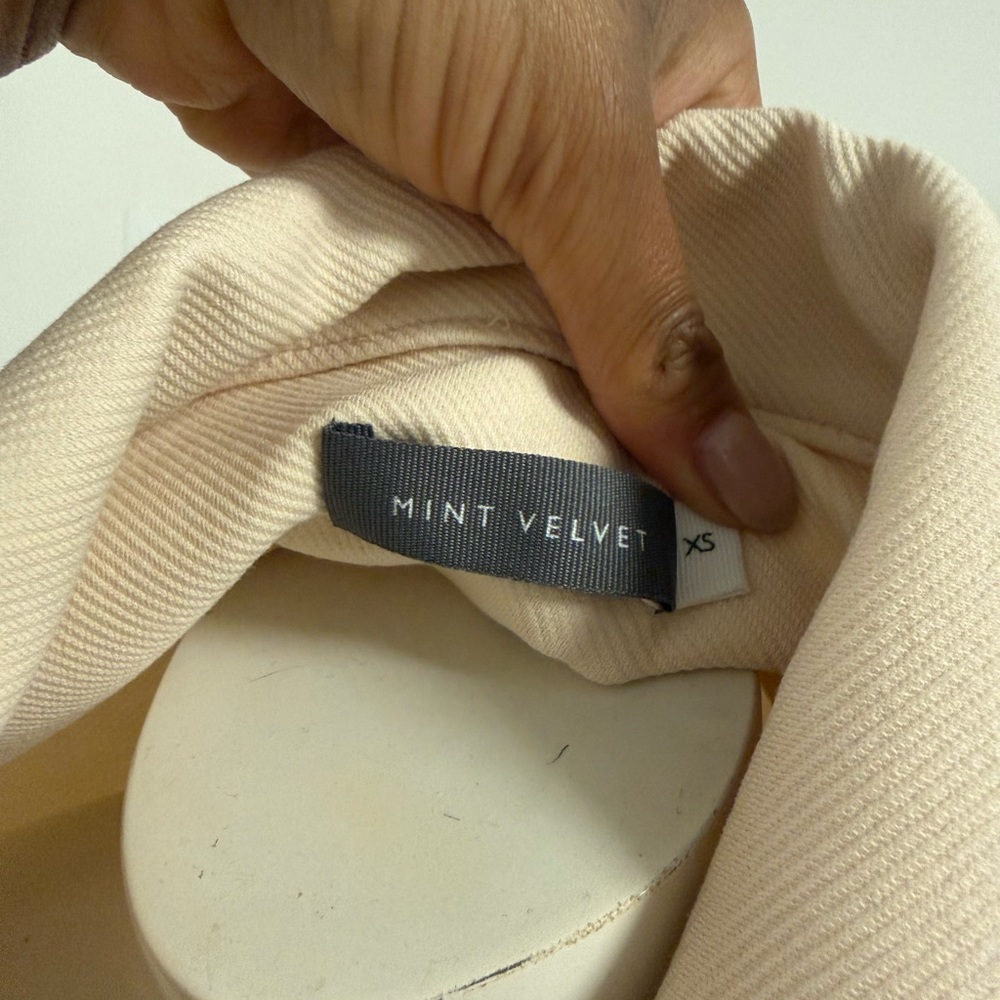Women's MINT VELVET Cream Jacket - Picture 4 of 6